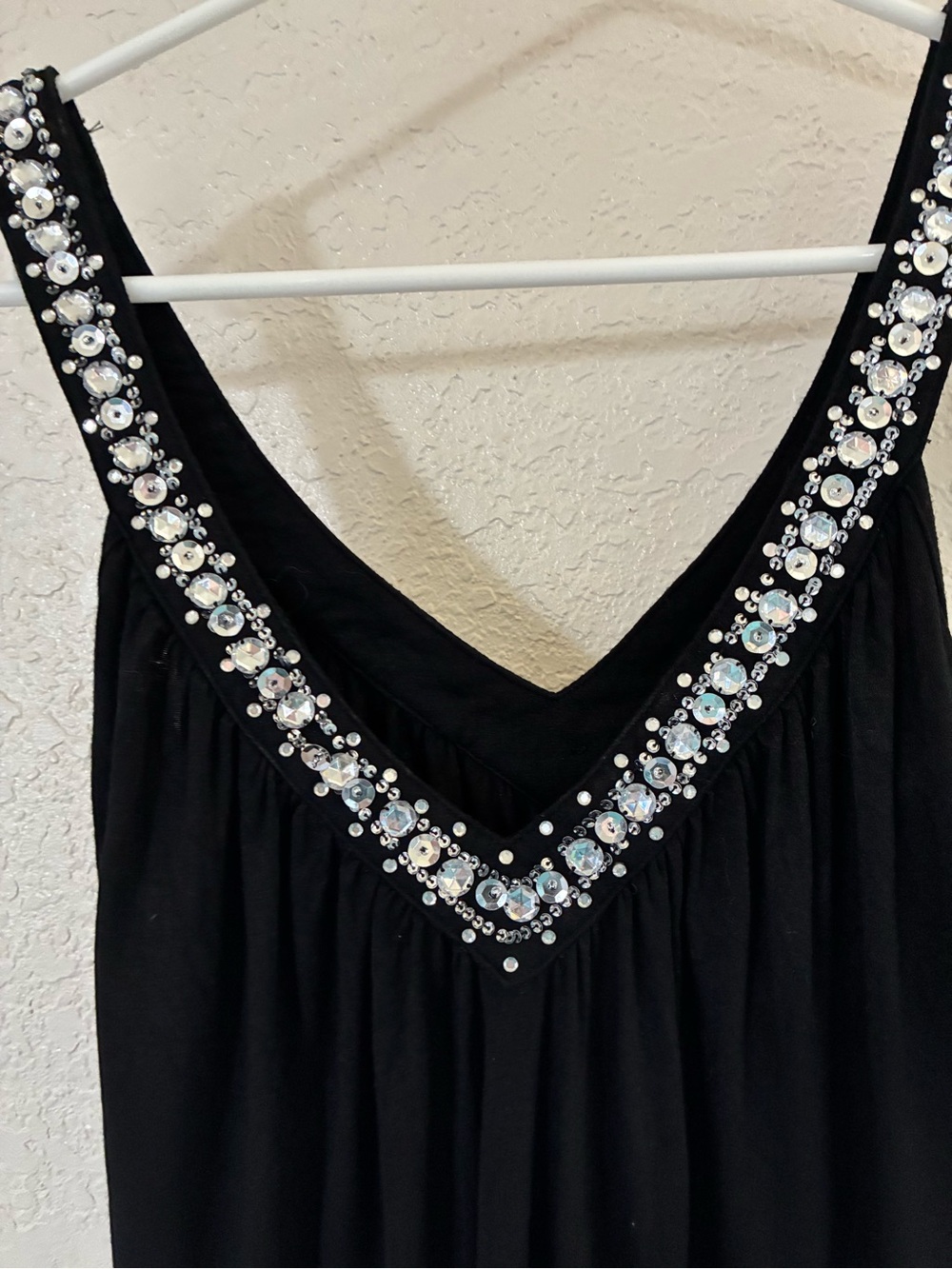 Sweet by Miss Me Black V-neck Sequin Tank Top Size L Y2K Boho Cocktail - Picture 2 of 6